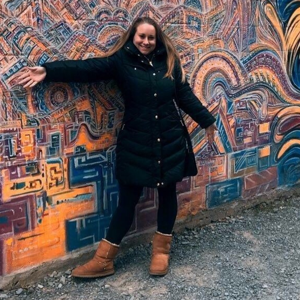 Meet your Posher, Christina